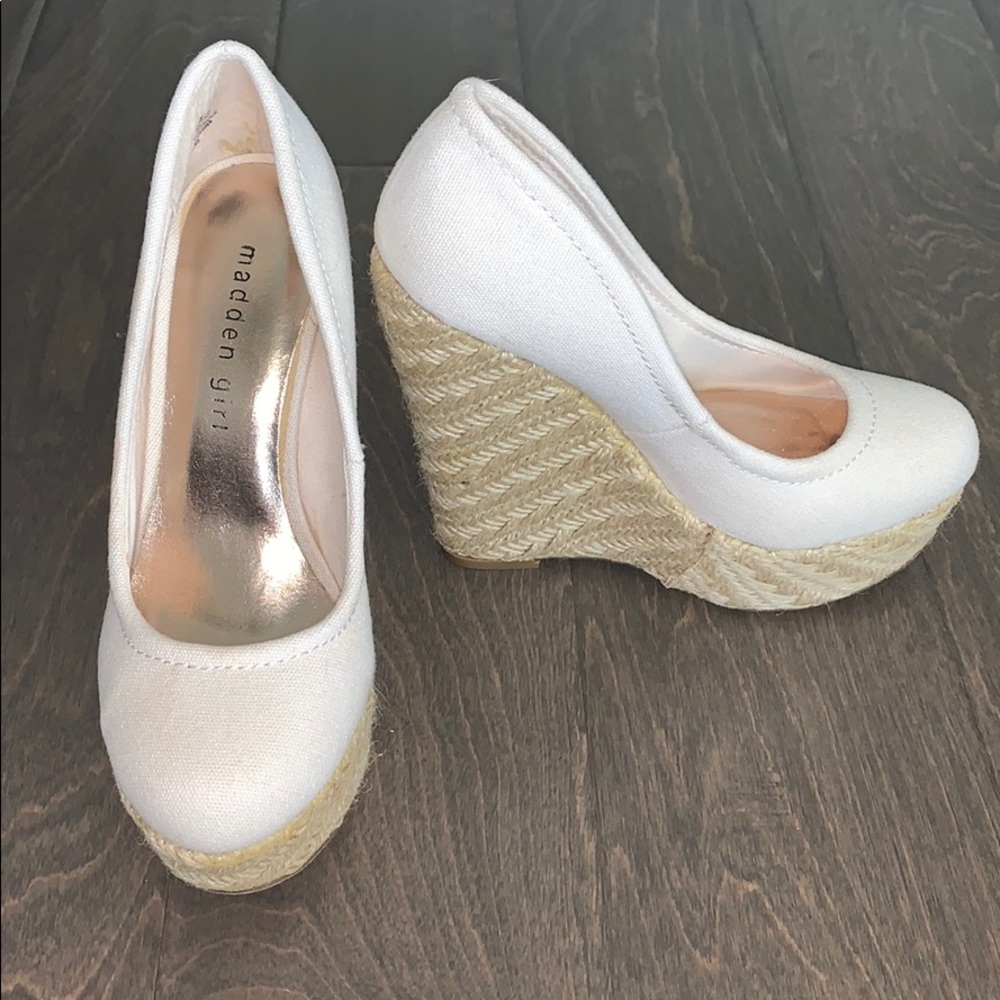 Madden Girl wedges
